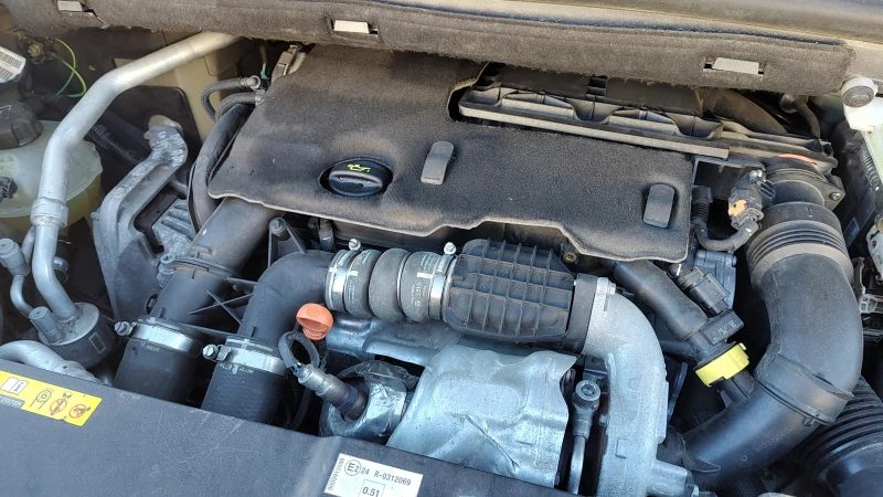 Citroen C4 Picasso, снимка 14 - Автомобили и джипове - 53132531