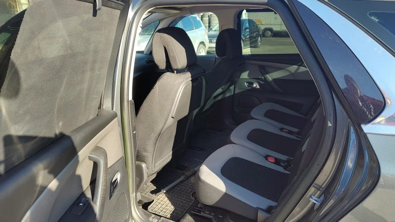 Citroen C4 Picasso, снимка 6 - Автомобили и джипове - 53132531
