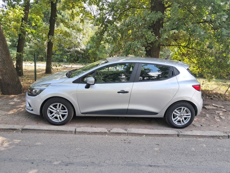 Renault Clio 21 000 км., снимка 3 - Автомобили и джипове - 53270968