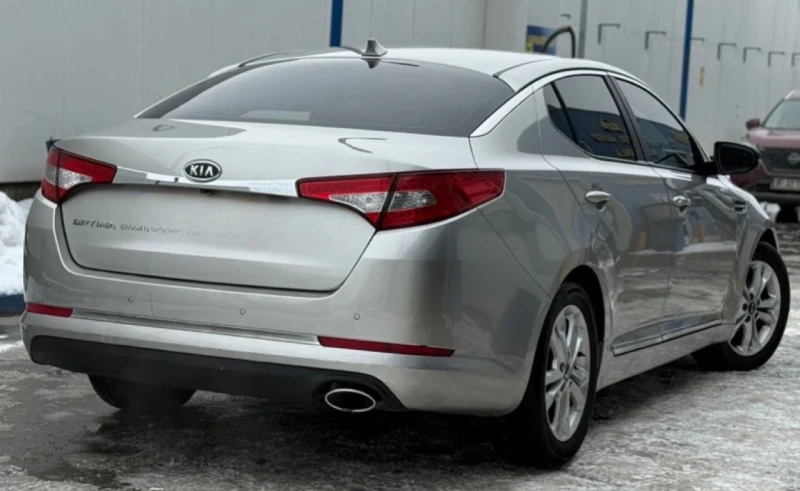 Kia Optima 1.7crdi камера, снимка 2 - Автомобили и джипове - 53309121