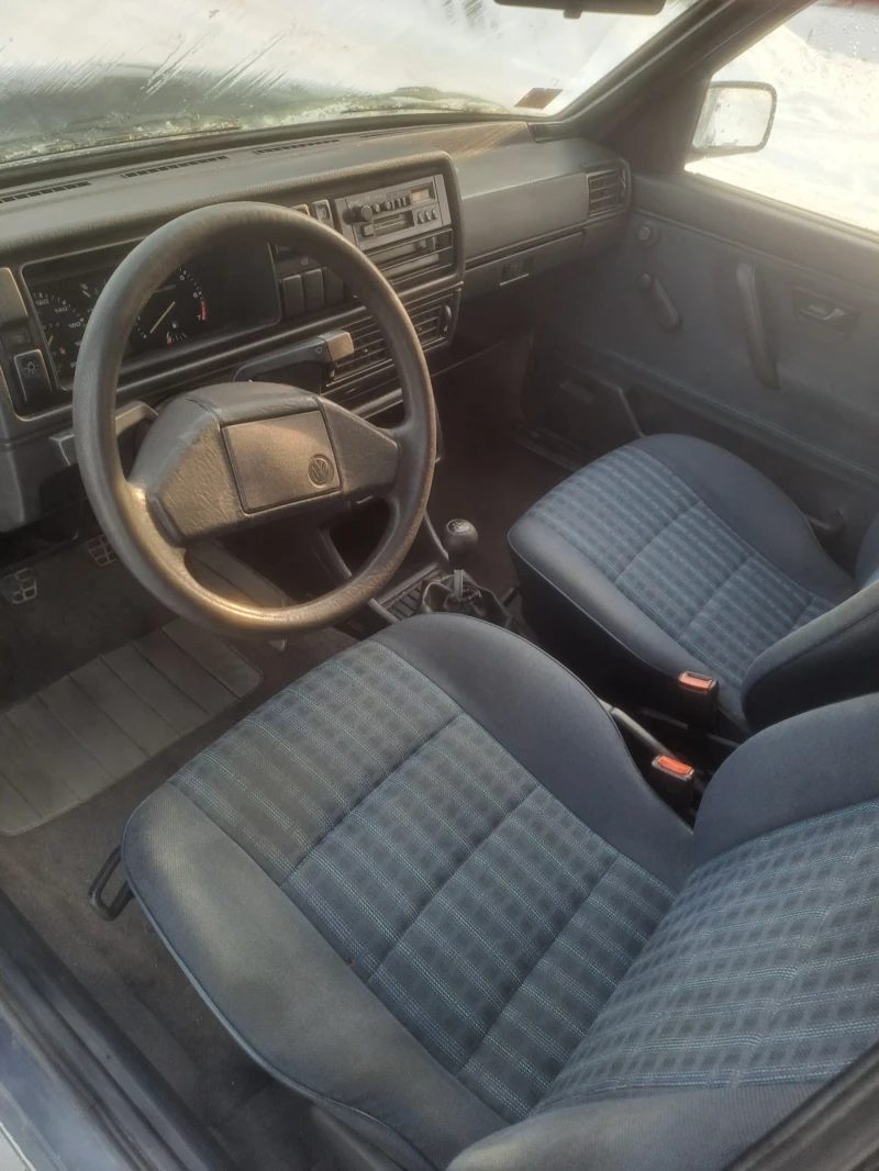 VW Golf GL, снимка 6 - Автомобили и джипове - 53357516