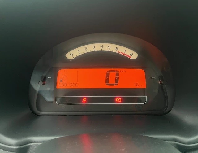 Citroen C2, снимка 8 - Автомобили и джипове - 53799490