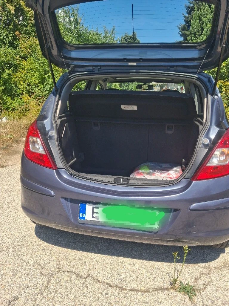 Opel Corsa 1.3 Mjet/CDTI, снимка 6 - Автомобили и джипове - 55740099