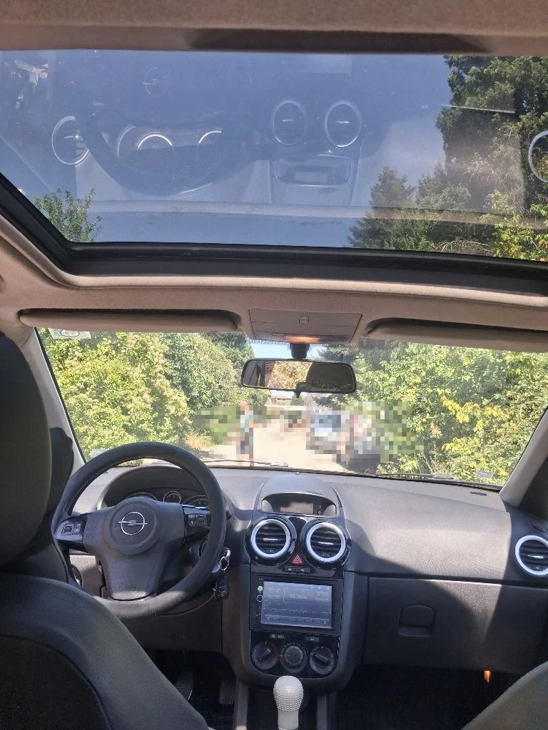 Opel Corsa 1.3 Mjet/CDTI, снимка 9 - Автомобили и джипове - 55740099