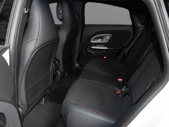 Mercedes-Benz CLA 220 4Matic = AMG Line = �������� | Mobile.bg � ����������� 12