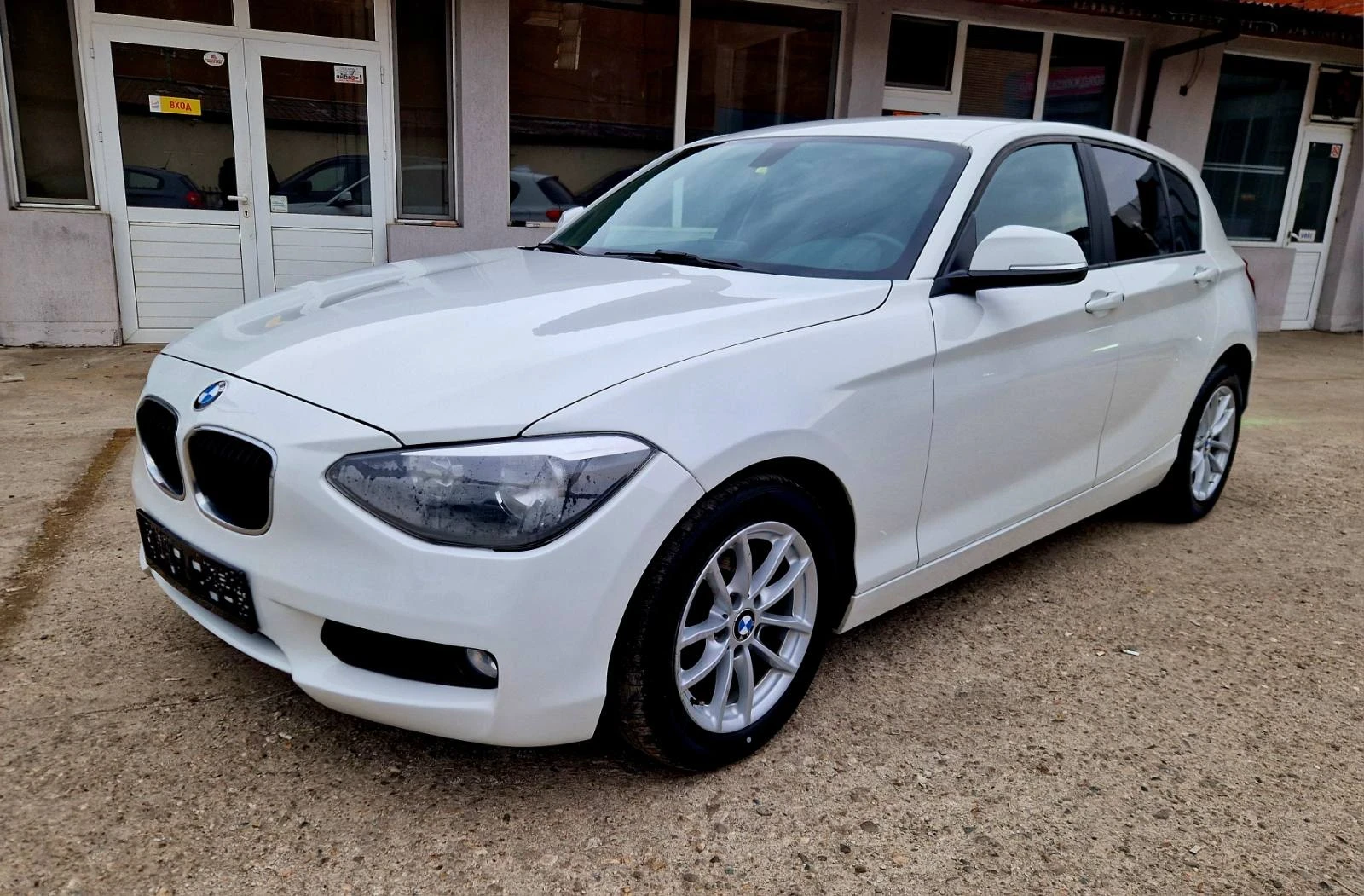 BMW 116, снимка 1