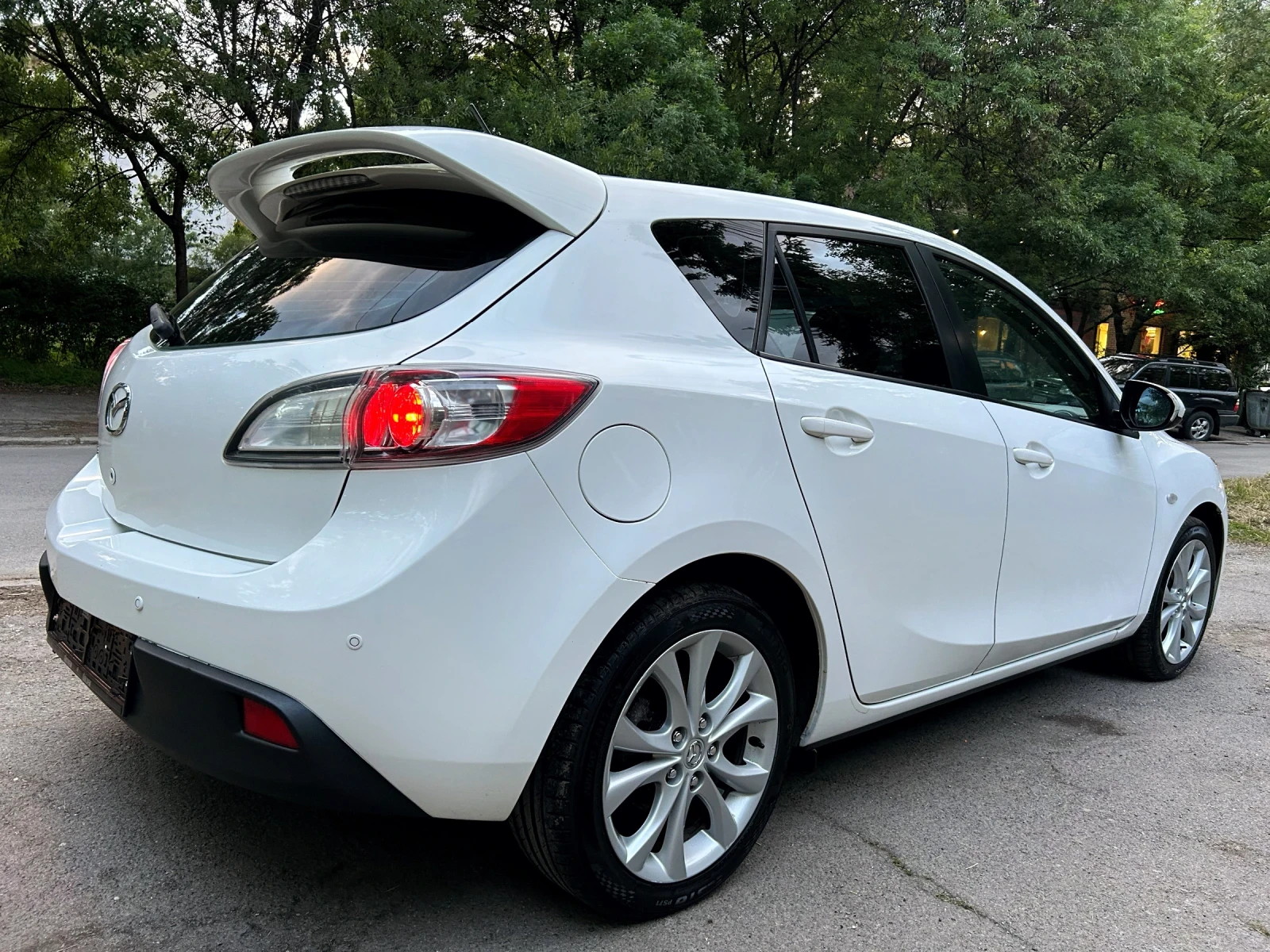 Mazda 3 1.6HDi* Face* EURO5 - изображение 6