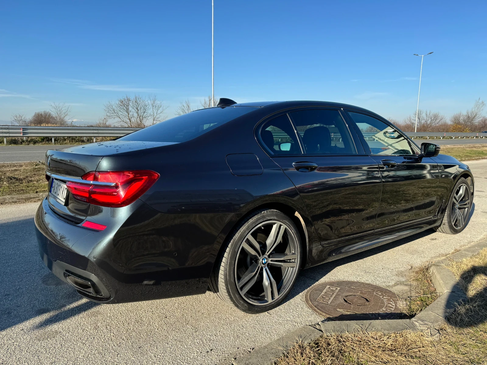 BMW 740 xd - изображение 2