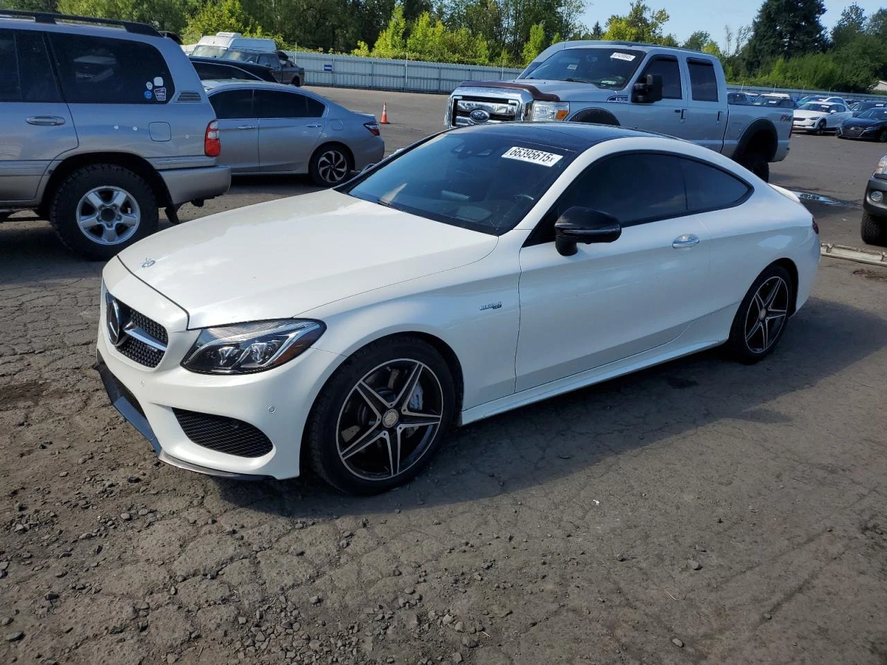 Mercedes-Benz C 43 AMG 4MATIC AMG * * CARFAX * * АВТО КРЕДИТ * *  - изображение 2