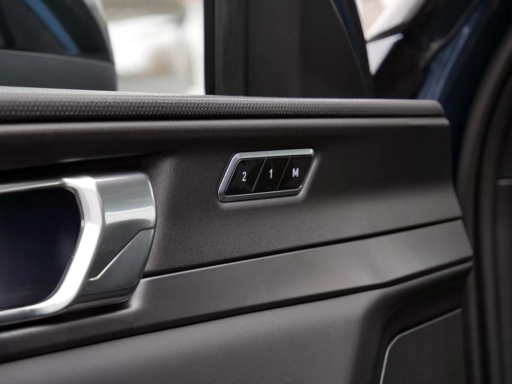 LynkCo 01 1.5PHEV/261HP/PANO/360/MEMO/LED/DIGI/KLESS/528g | Mobile.bg   13