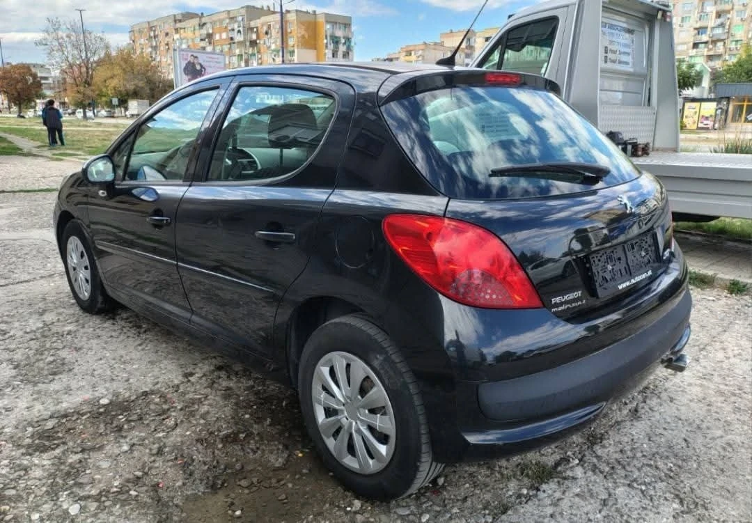 Peugeot 207 1.4 бензин  - изображение 6