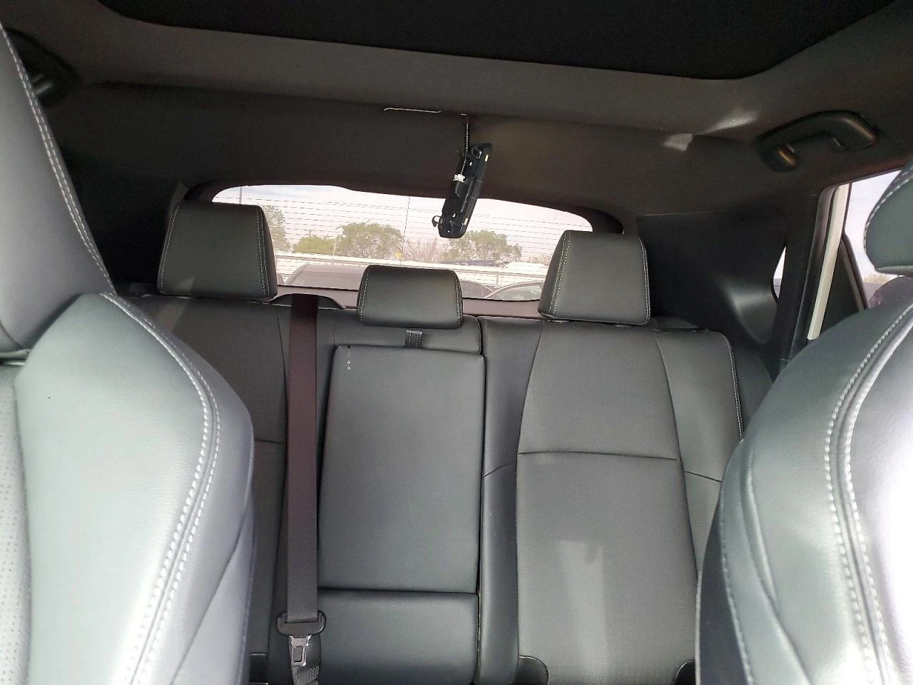 Toyota bZ4X * LIMITED* КОЖА* ПОДГРЕВ* AWD* PANORAMA* , снимка 10 - Автомобили и джипове - 53936618