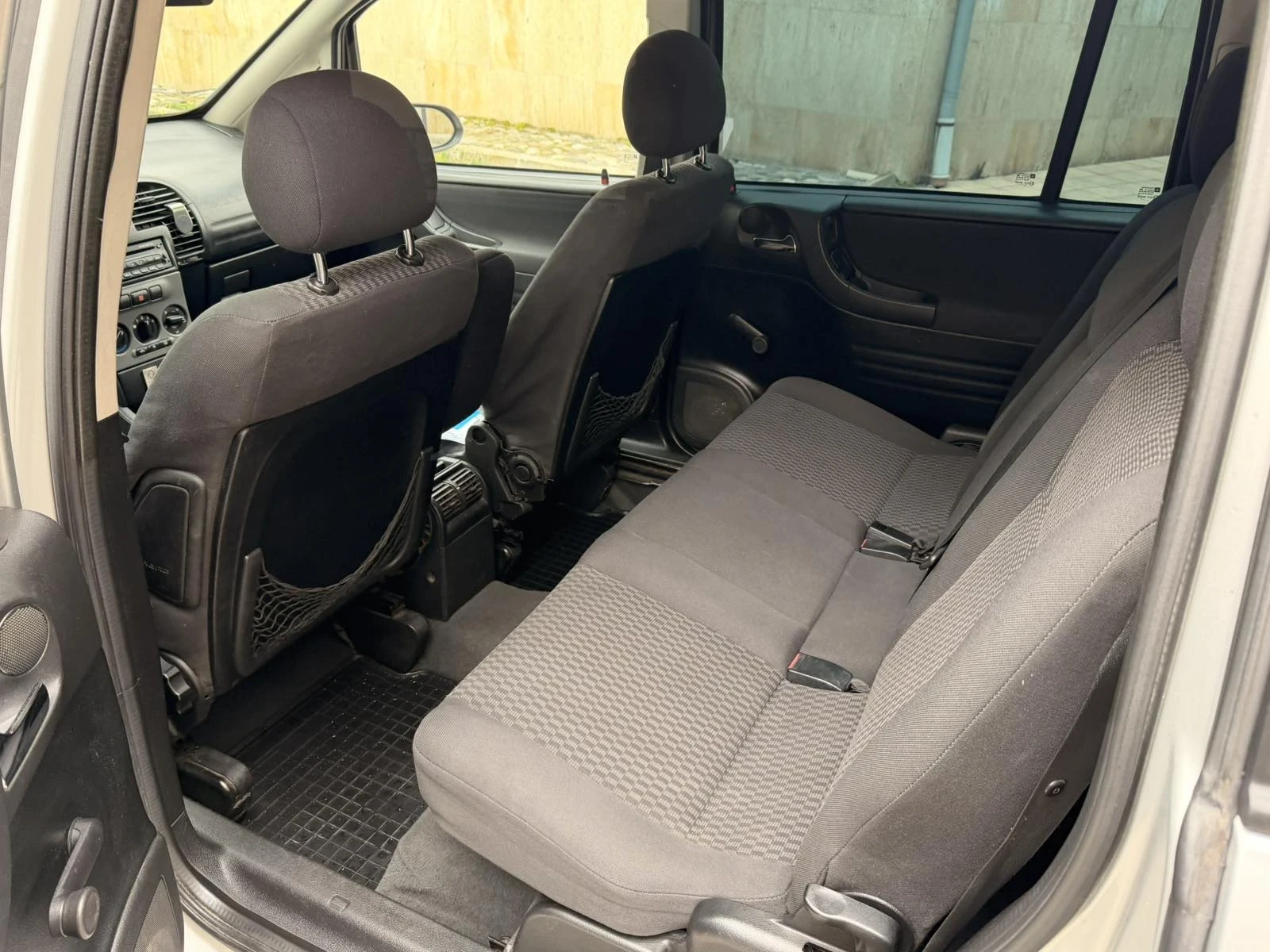 Opel Zafira 2.0 DTI/101 6+ 1 | Mobile.bg � ����������� 11