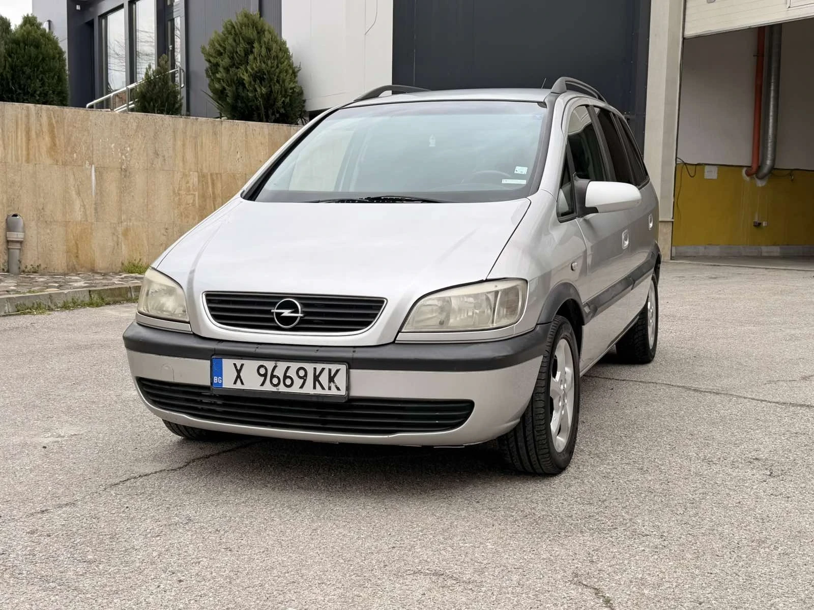 Opel Zafira 2.0 DTI/101 6+ 1, снимка 6 - Автомобили и джипове - 54153525