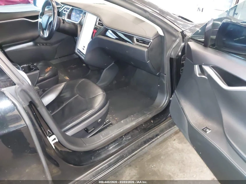 Tesla Model S Performance RWD * Kрайна цена до БГ* , снимка 5 - Автомобили и джипове - 54169728