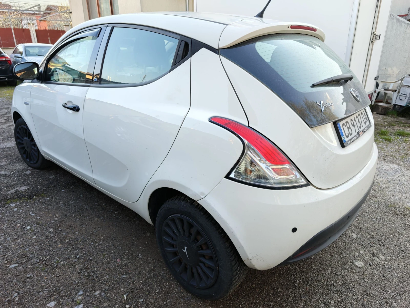 Lancia Ypsilon 1.2i � �������� ����� ���������  | Mobile.bg � ����������� 8