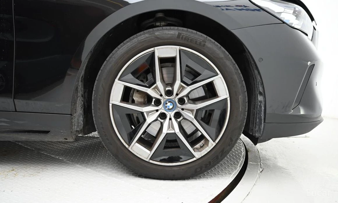 BMW i5 360 CAM* PANO* HEADUP | Mobile.bg � ����������� 5