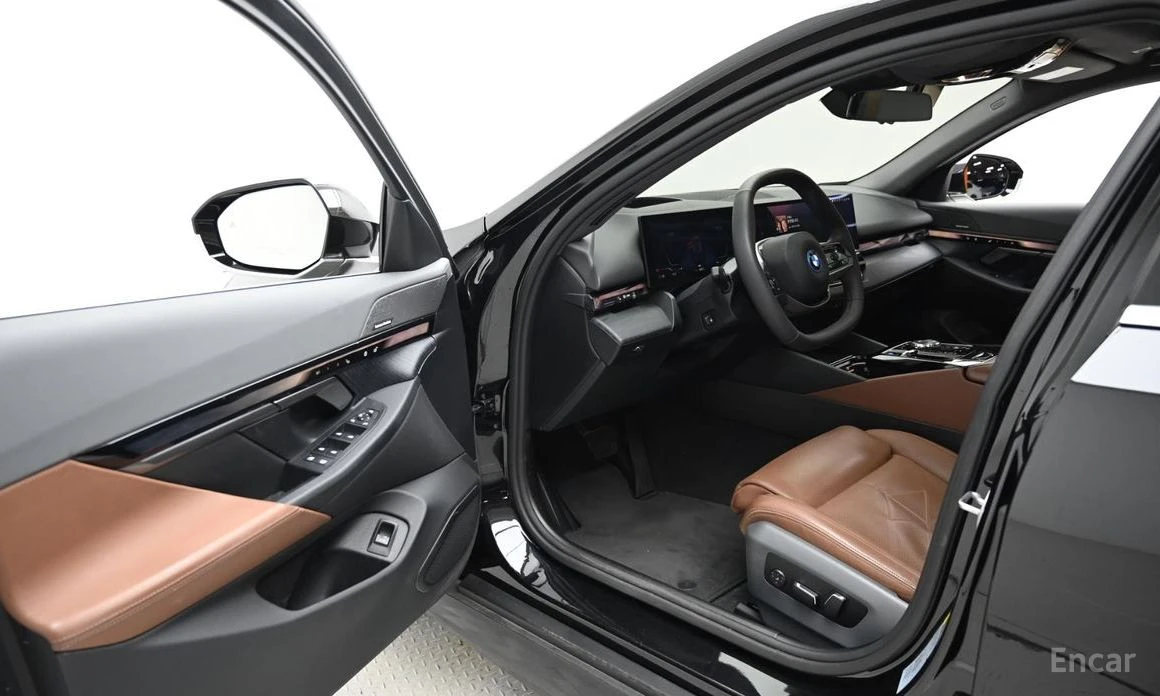 BMW i5 360 CAM* PANO* HEADUP | Mobile.bg � ����������� 7