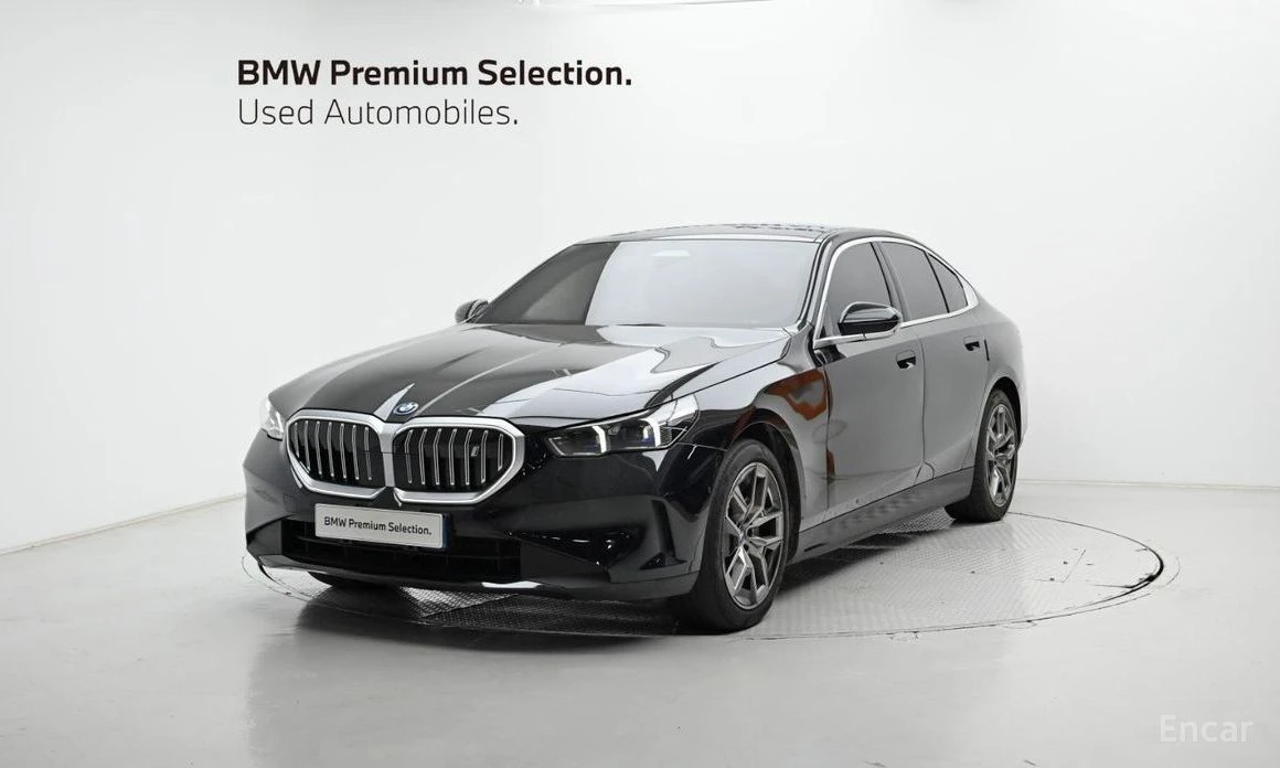 BMW i5 360 CAM* PANO* HEADUP | Mobile.bg � ����������� 1