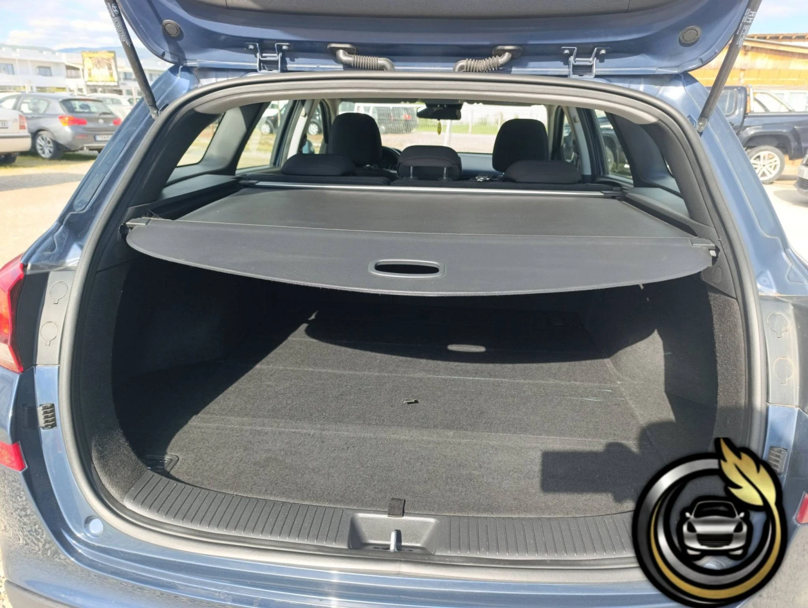 Hyundai I30 1.6 CRDi | Mobile.bg � ����������� 10