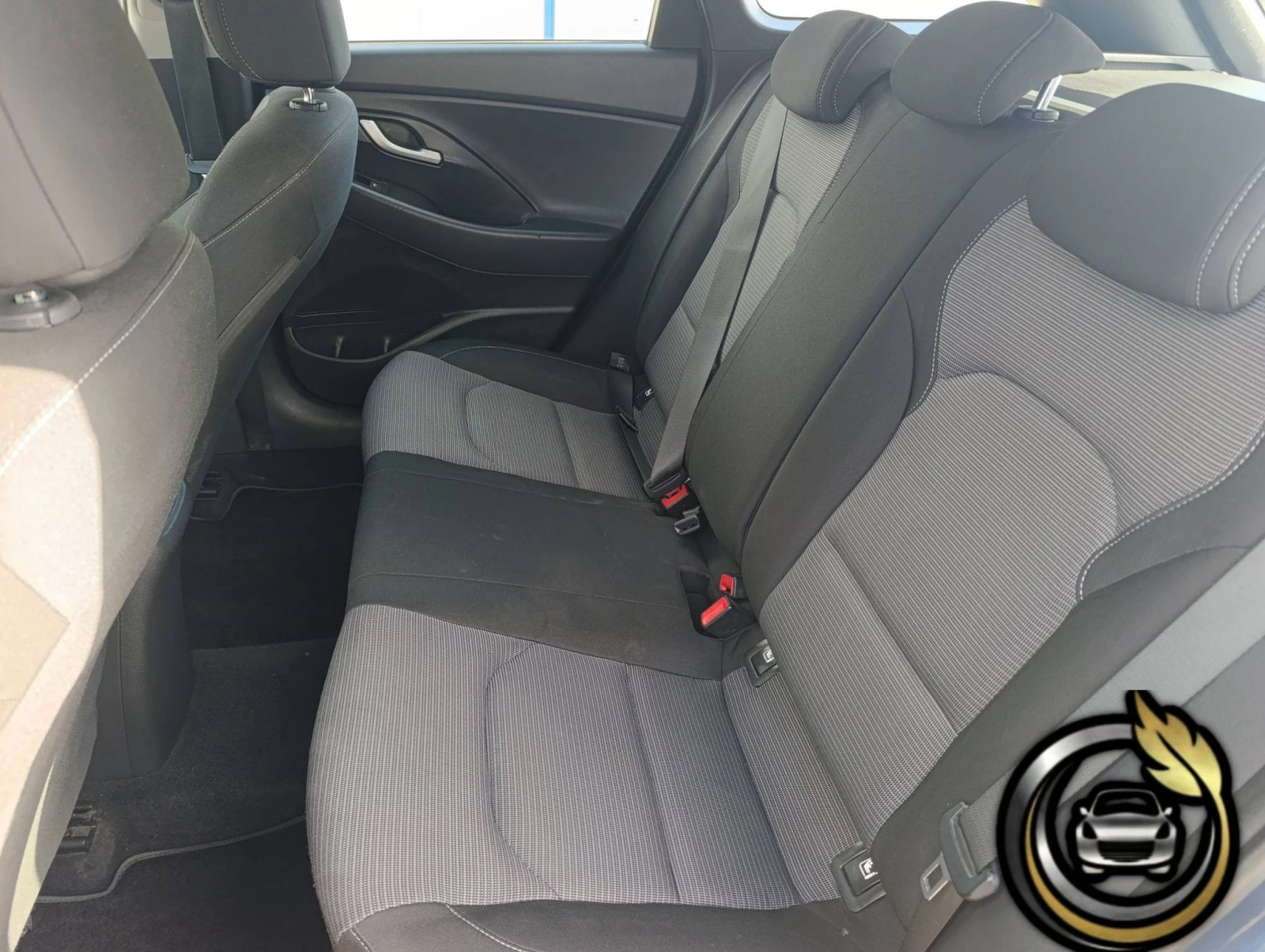 Hyundai I30 1.6 CRDi | Mobile.bg � ����������� 9