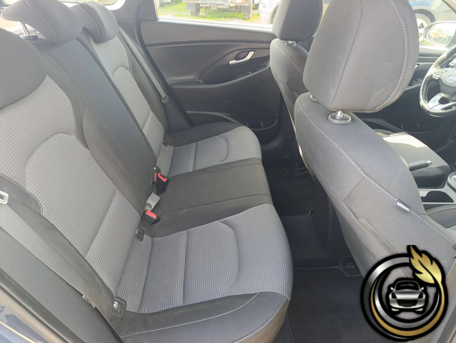 Hyundai I30 1.6 CRDi | Mobile.bg � ����������� 11