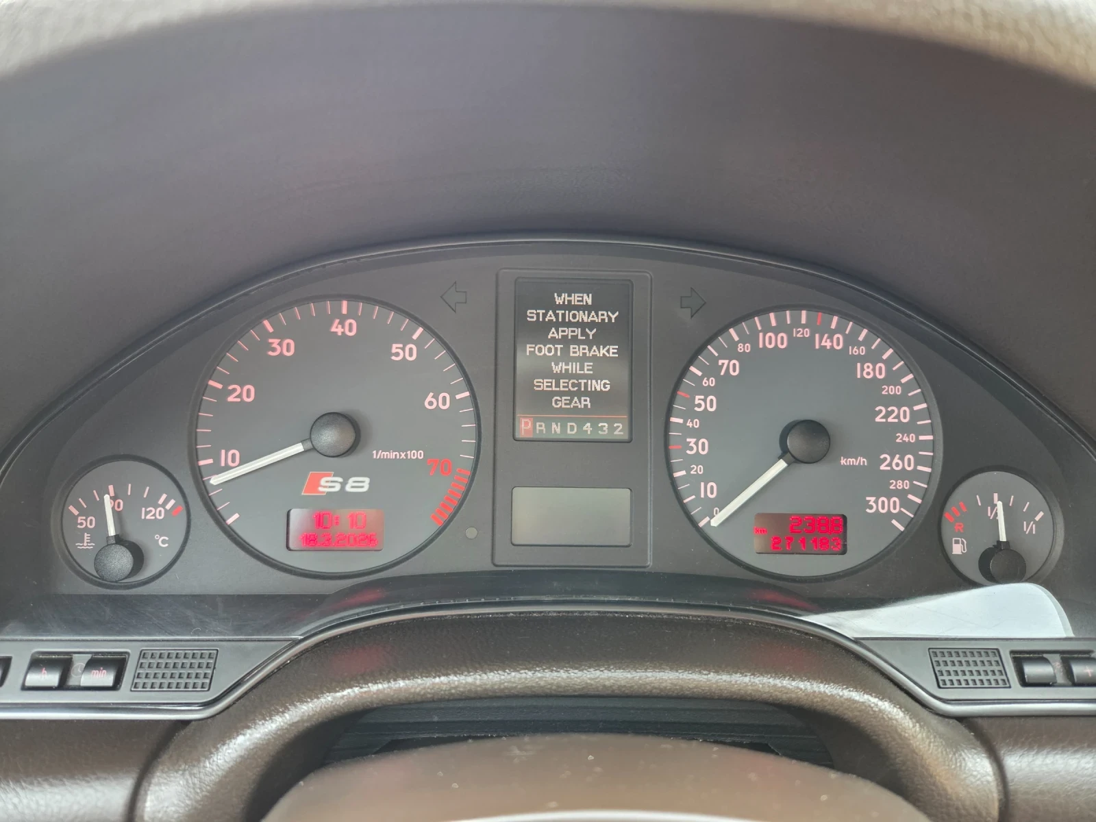 Audi S8 D2 4.2 quattro, снимка 13 - Автомобили и джипове - 54300755