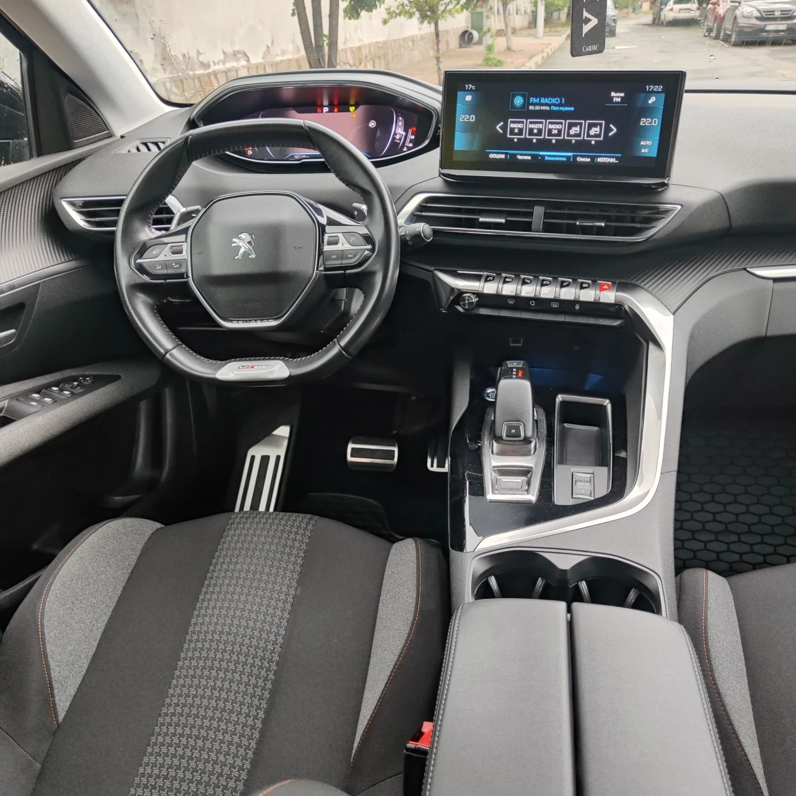 Peugeot 3008 1.5HDI GT line 2021г, снимка 6 - Автомобили и джипове - 54584707