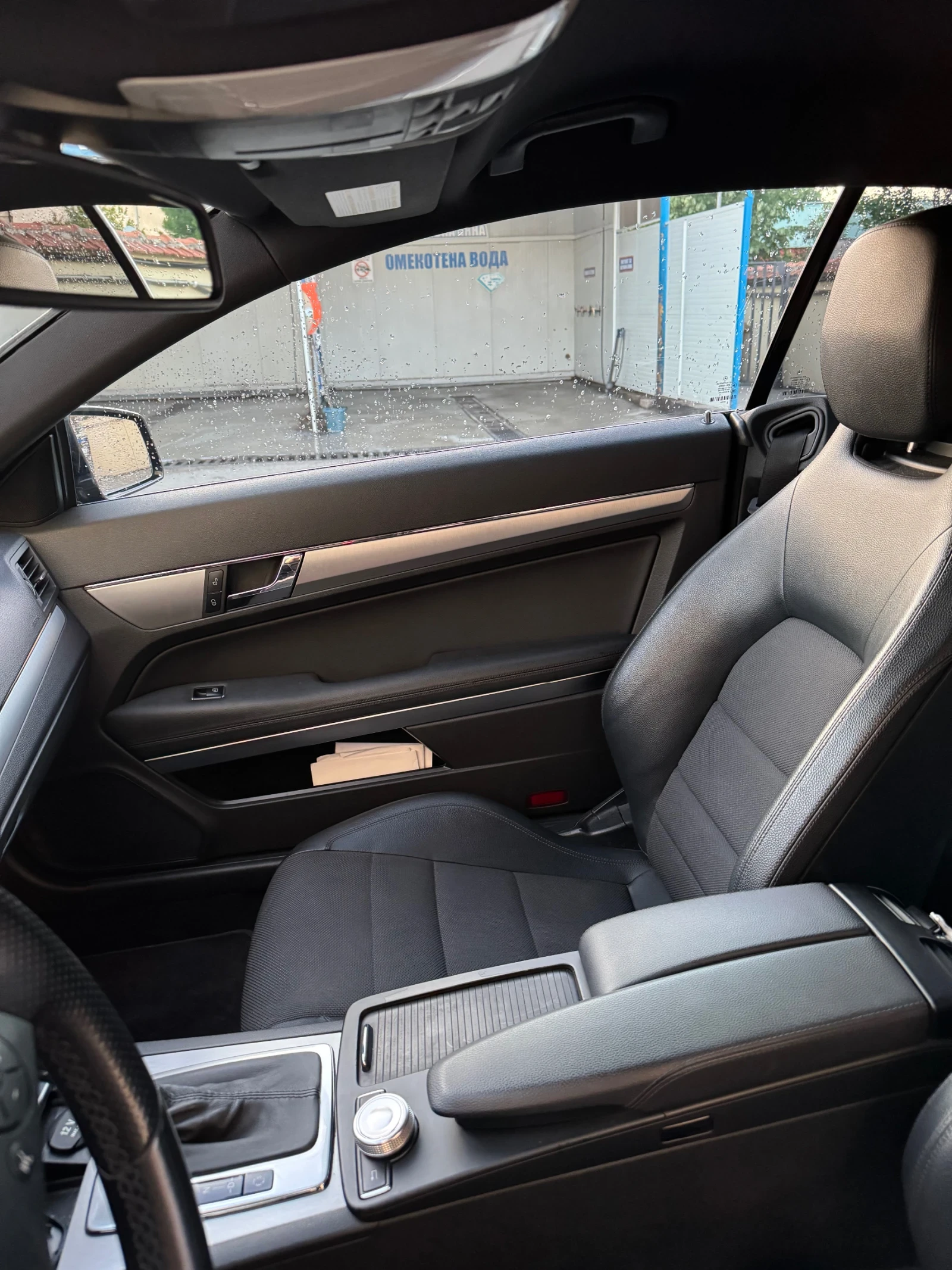 Mercedes-Benz E 250 Швейцария, снимка 8 - Автомобили и джипове - 54728761