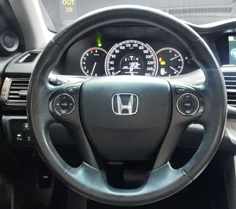Honda Accord 2.4 бензин! Автоматик! Екзекютив!, снимка 10 - Автомобили и джипове - 54822129