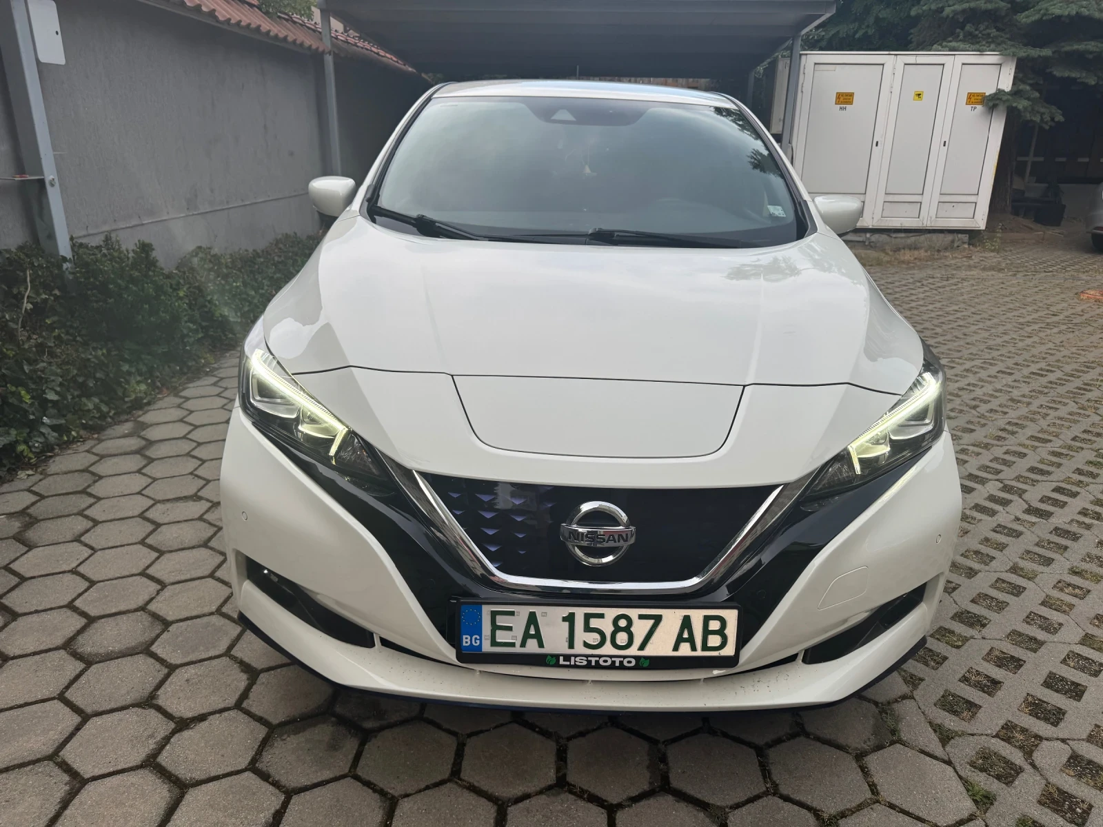 Nissan Leaf  62 kWh, снимка 2 - Автомобили и джипове - 55105569