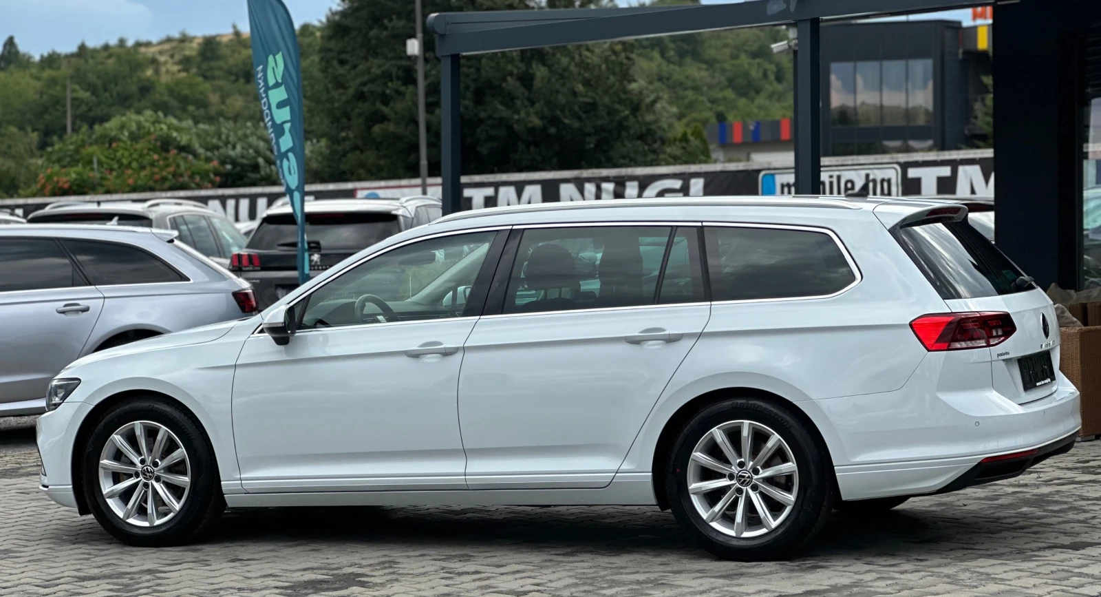 VW Passat FACE* COMFORT LINE * LED* NAVI* TOP* , снимка 4 - Автомобили и джипове - 55123362