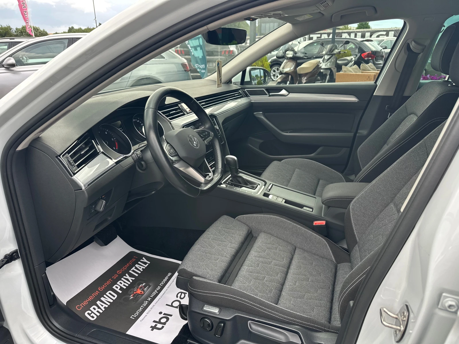 VW Passat FACE* COMFORT LINE * LED* NAVI* TOP* , снимка 10 - Автомобили и джипове - 55123362