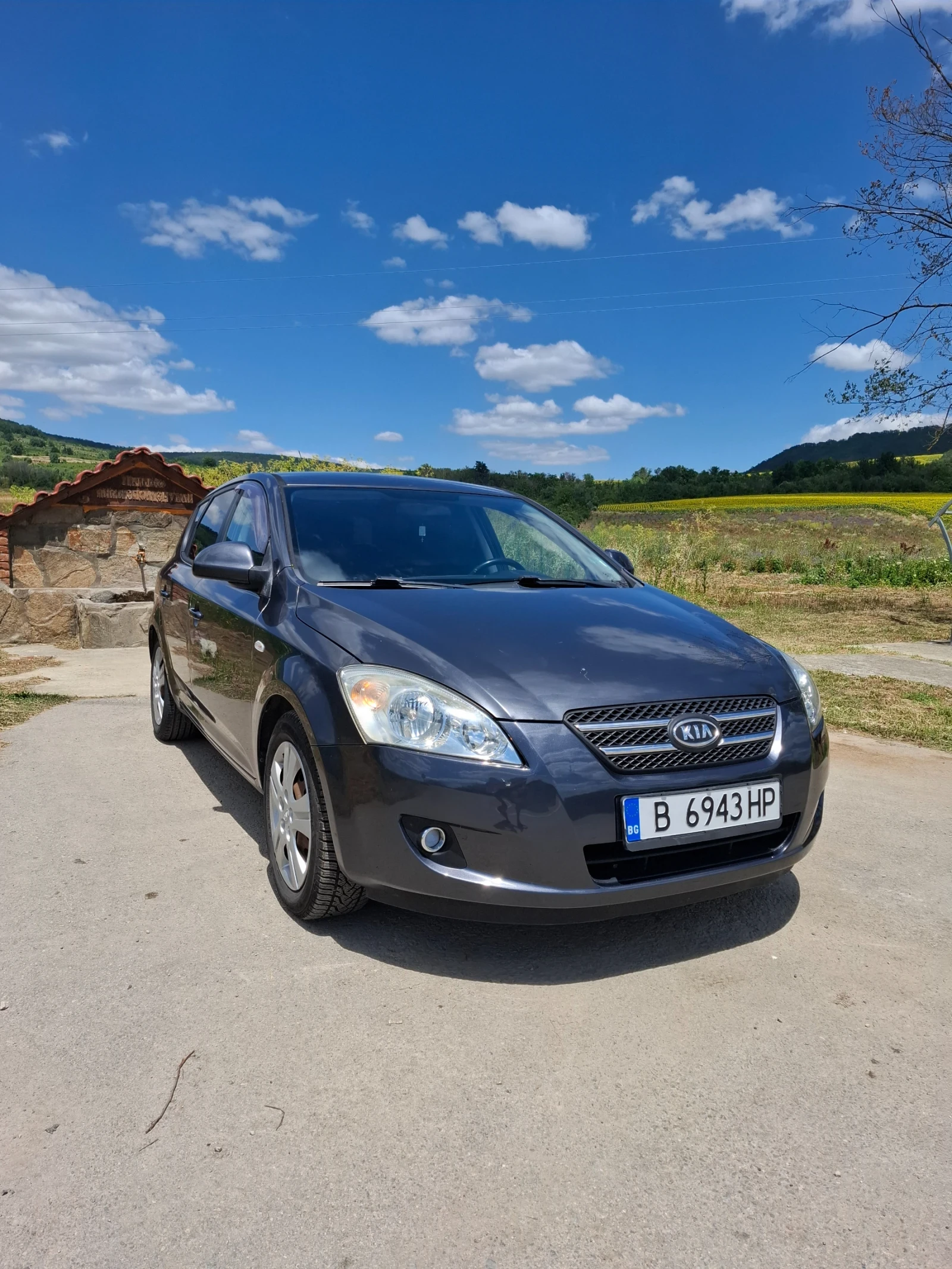 Kia Ceed 1.6crdi 115�.�. | Mobile.bg � ����������� 1