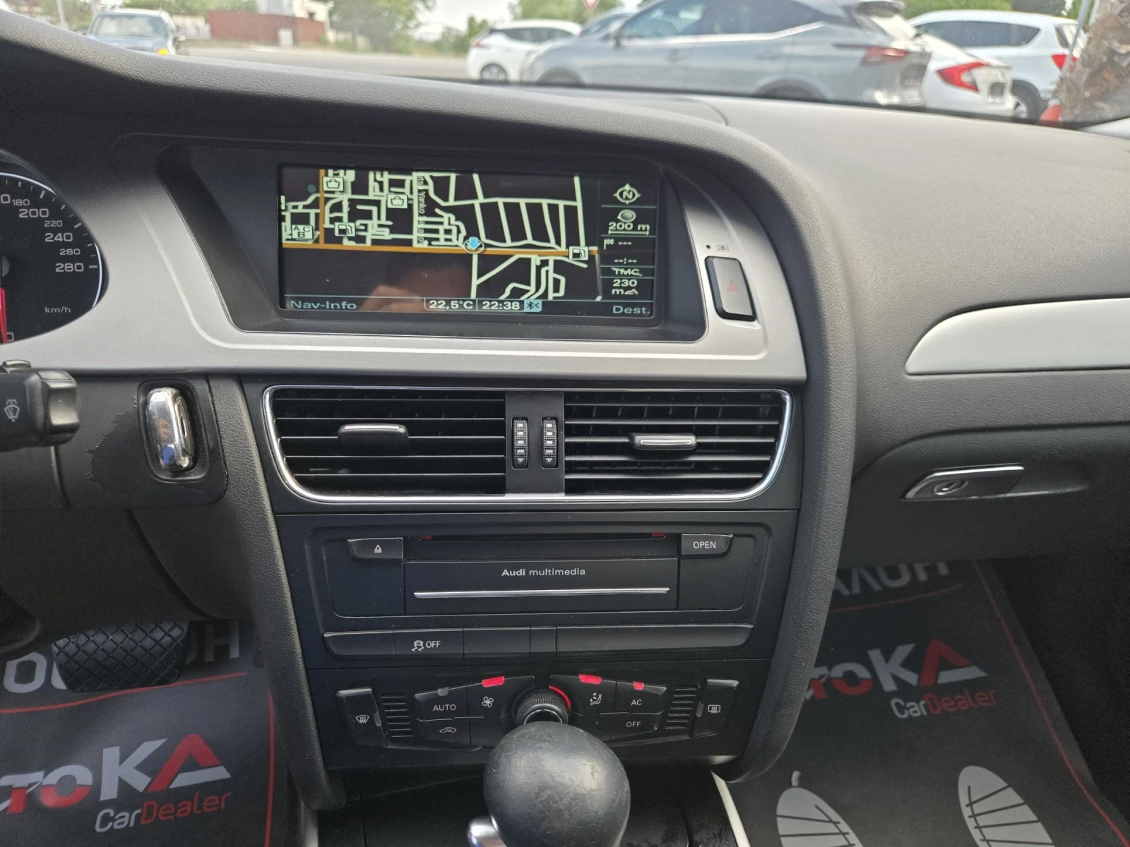 Audi A4 2.0TDI-143кс= АВТОМАТ= NAVI= LED= BLIND= LINE= CAM, снимка 15 - Автомобили и джипове - 55275166