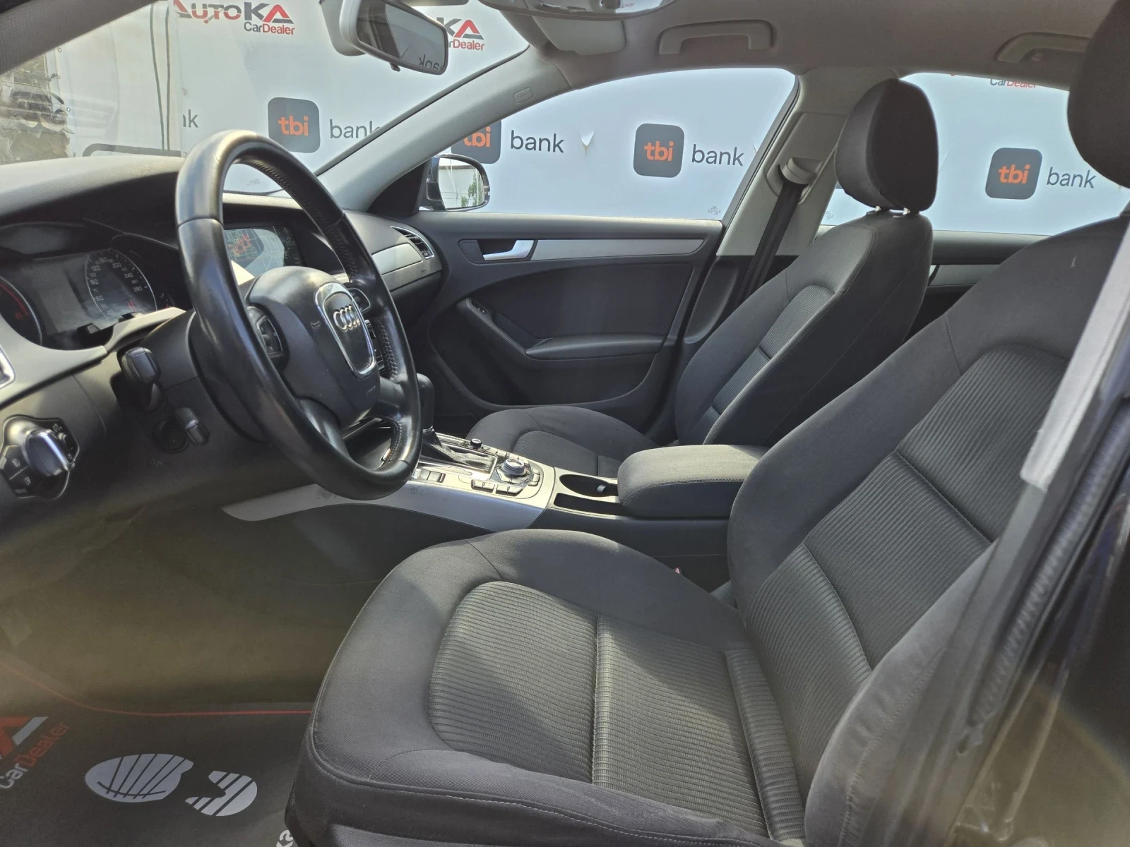 Audi A4 2.0TDI-143кс= АВТОМАТ= NAVI= LED= BLIND= LINE= CAM, снимка 7 - Автомобили и джипове - 55275166