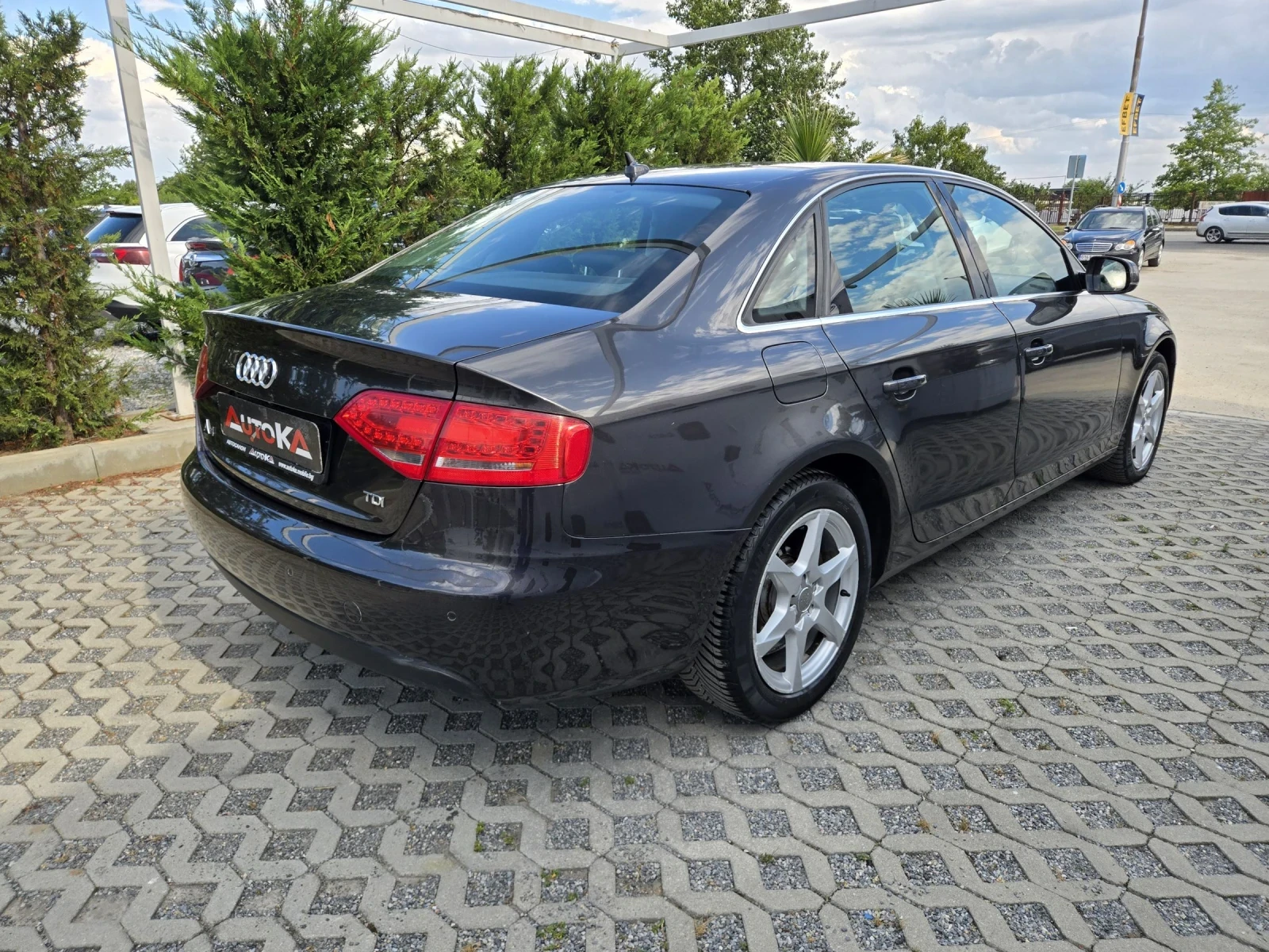 Audi A4 2.0TDI-143кс= АВТОМАТ= NAVI= LED= BLIND= LINE= CAM, снимка 3 - Автомобили и джипове - 55275166