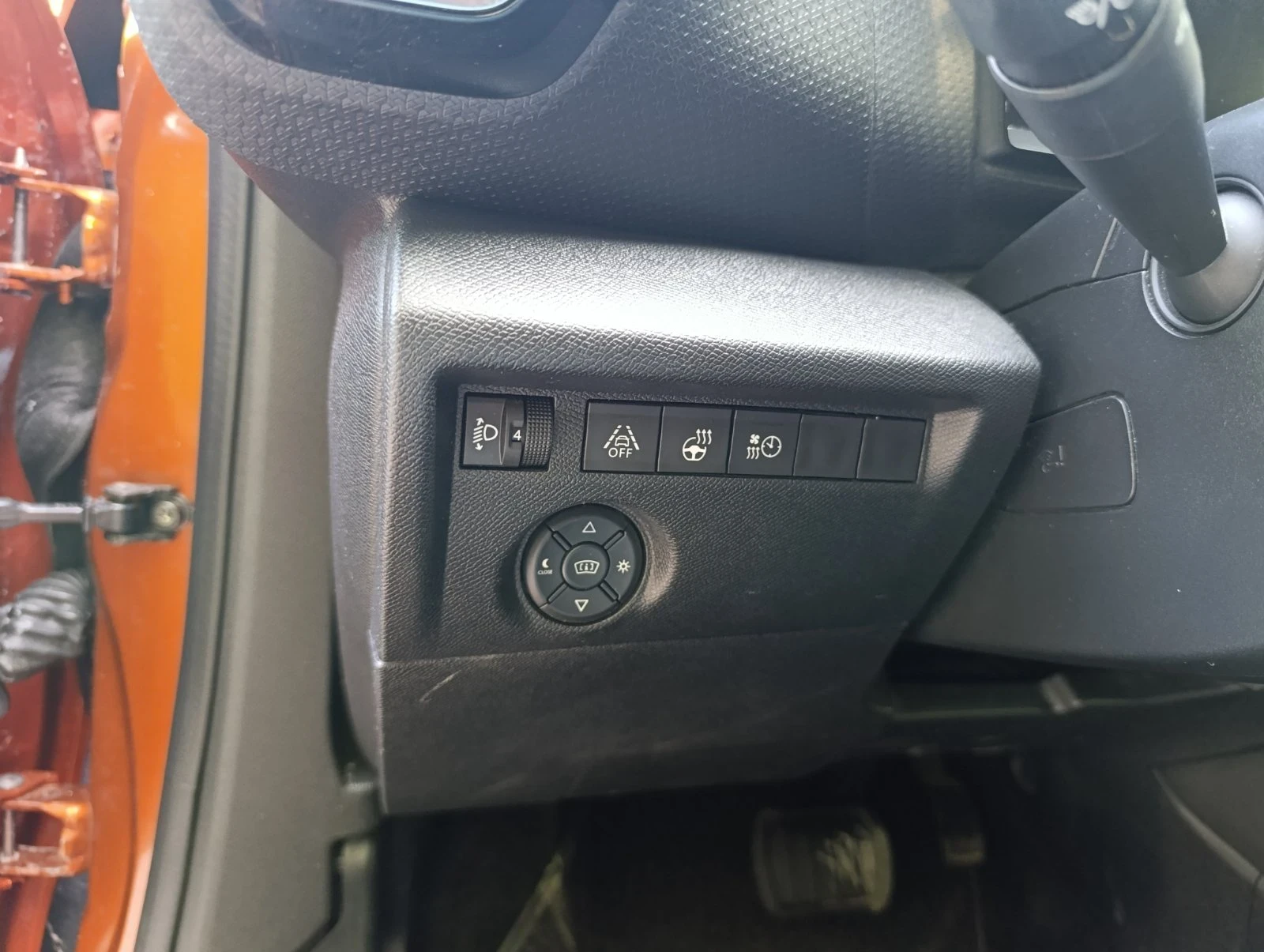 Citroen C4 Електрически , снимка 15 - Автомобили и джипове - 55557574
