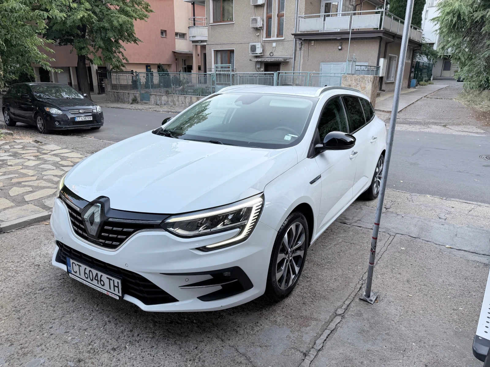 Renault Megane 1.5DCI Techno , снимка 2 - Автомобили и джипове - 55630251