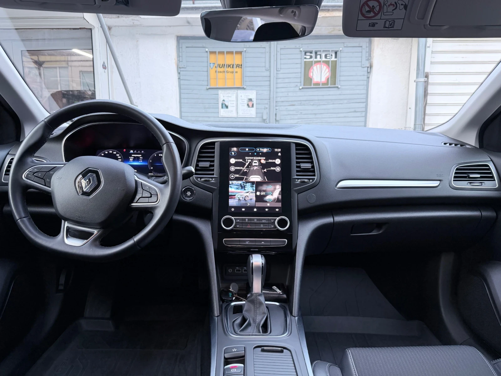 Renault Megane 1.5DCI Techno , снимка 5 - Автомобили и джипове - 55630251