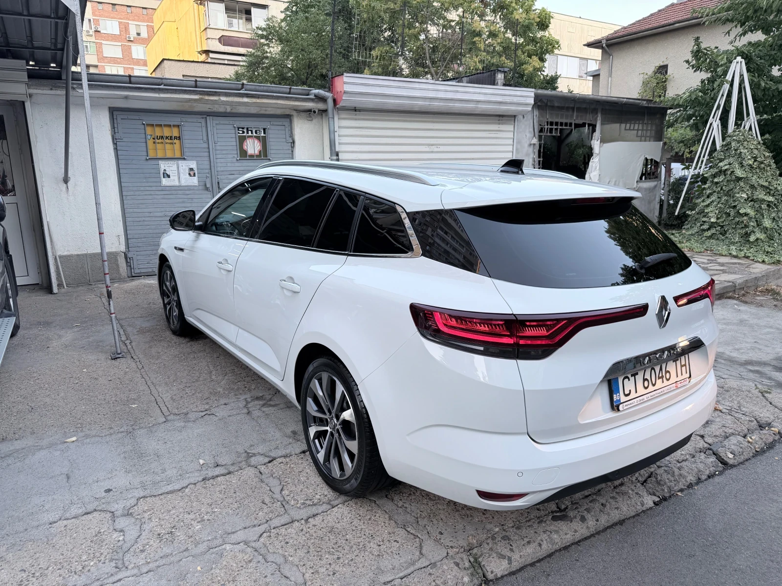 Renault Megane 1.5DCI Techno , снимка 4 - Автомобили и джипове - 55630251