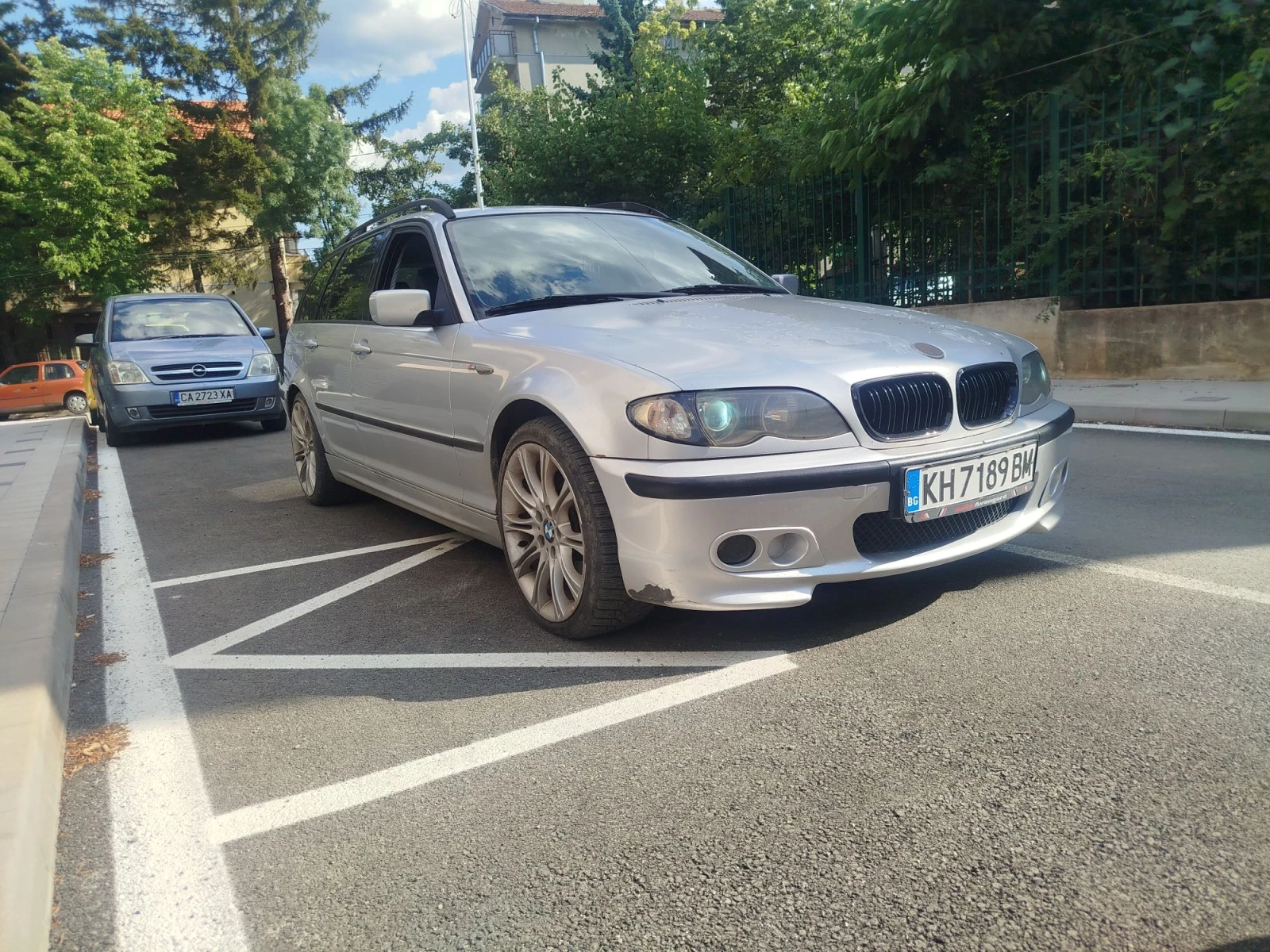 BMW 320, снимка 2 - Автомобили и джипове - 55789272