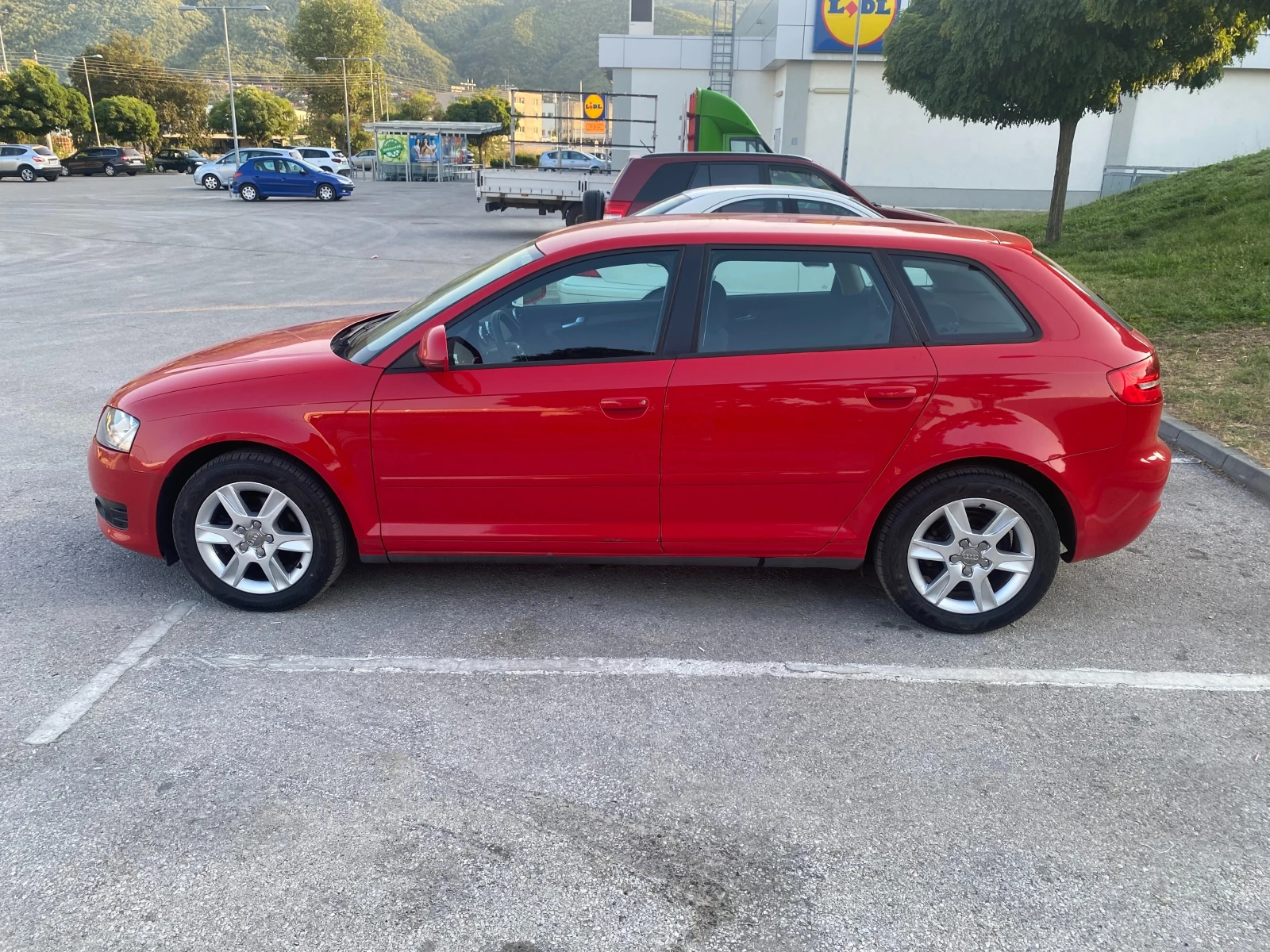 Audi A3 1.6 i | Mobile.bg � ����������� 5