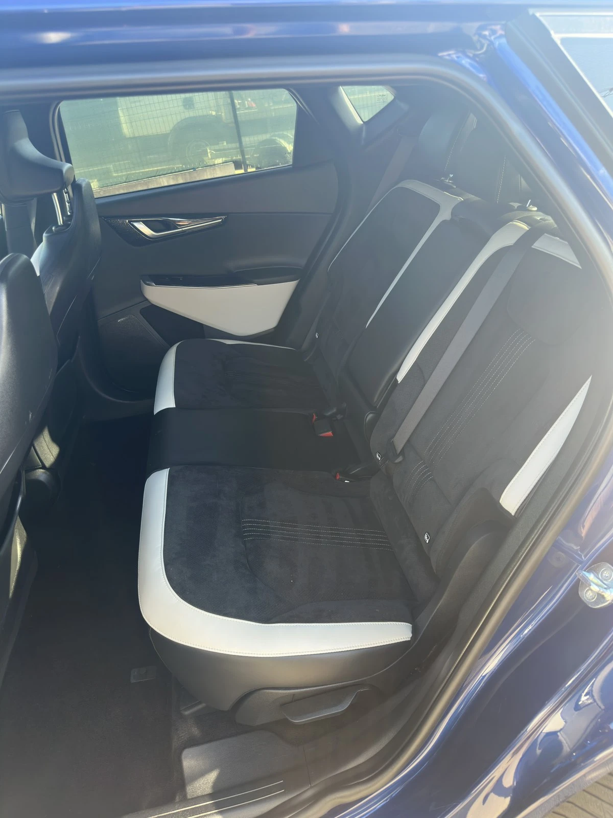 Kia EV6 77.4KWh/GT LINE/360CAM/HEADUP/FULL, снимка 10 - Автомобили и джипове - 55959159