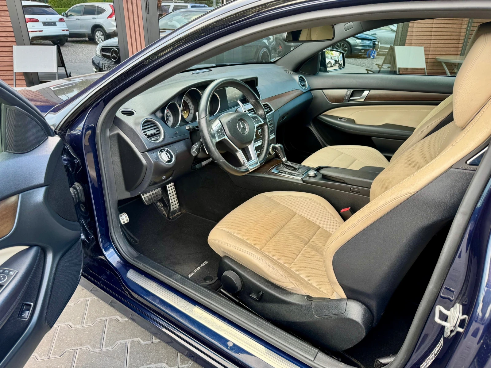 Mercedes-Benz C 350 AMG* �������* ���������* ������ | Mobile.bg � ����������� 7