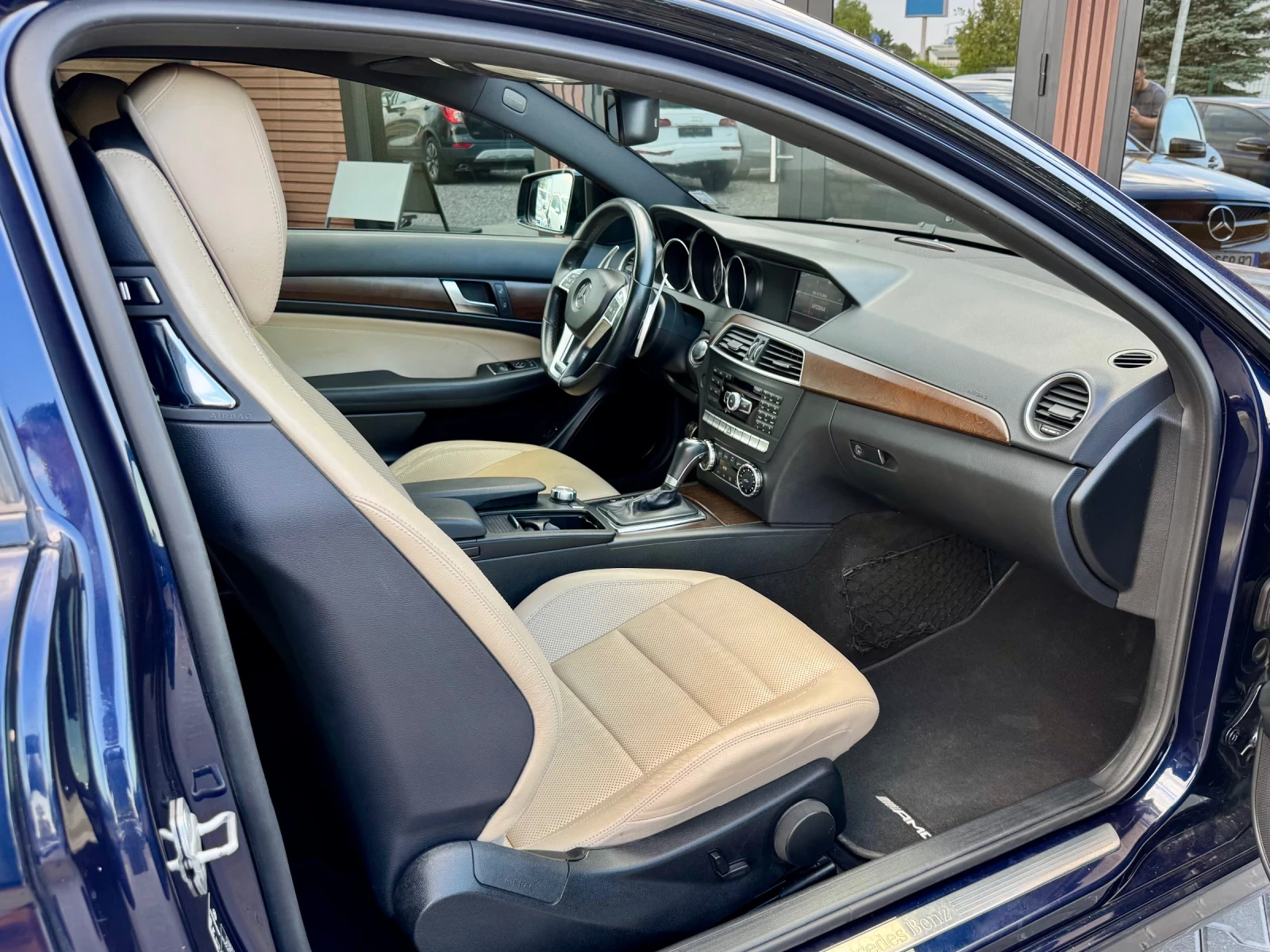 Mercedes-Benz C 350 AMG* �������* ���������* ������ | Mobile.bg � ����������� 8