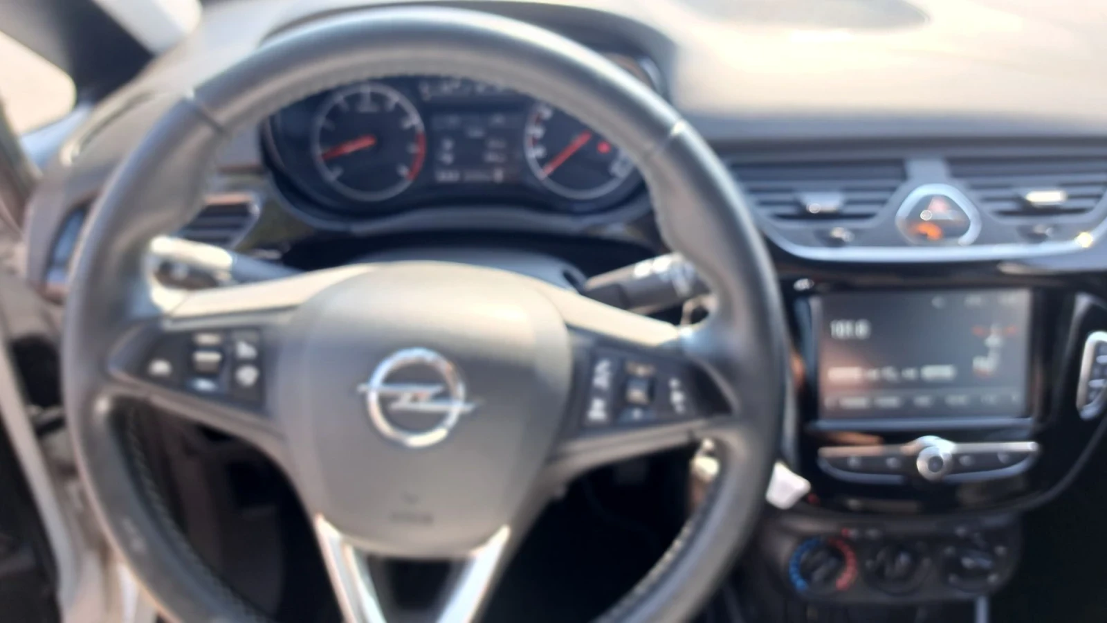 Opel Corsa 1.4Turbo-101к.с, снимка 12 - Автомобили и джипове - 56131608