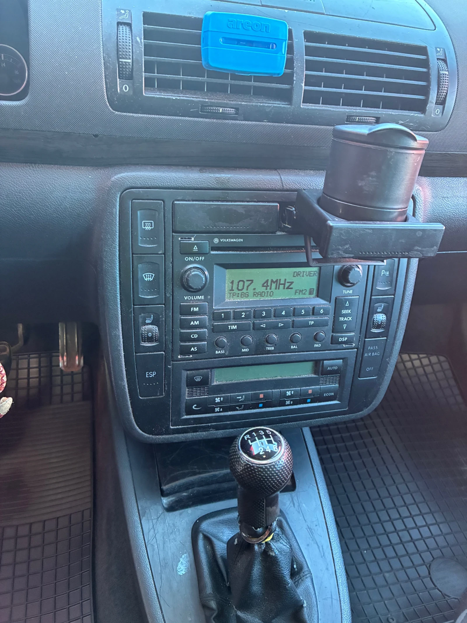 VW Sharan 1, 9 TDI, снимка 14 - Автомобили и джипове - 56347217