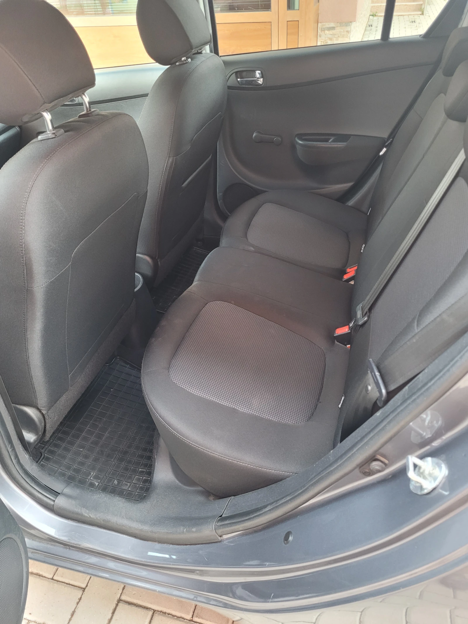 Hyundai I20, снимка 6 - Автомобили и джипове - 56462399