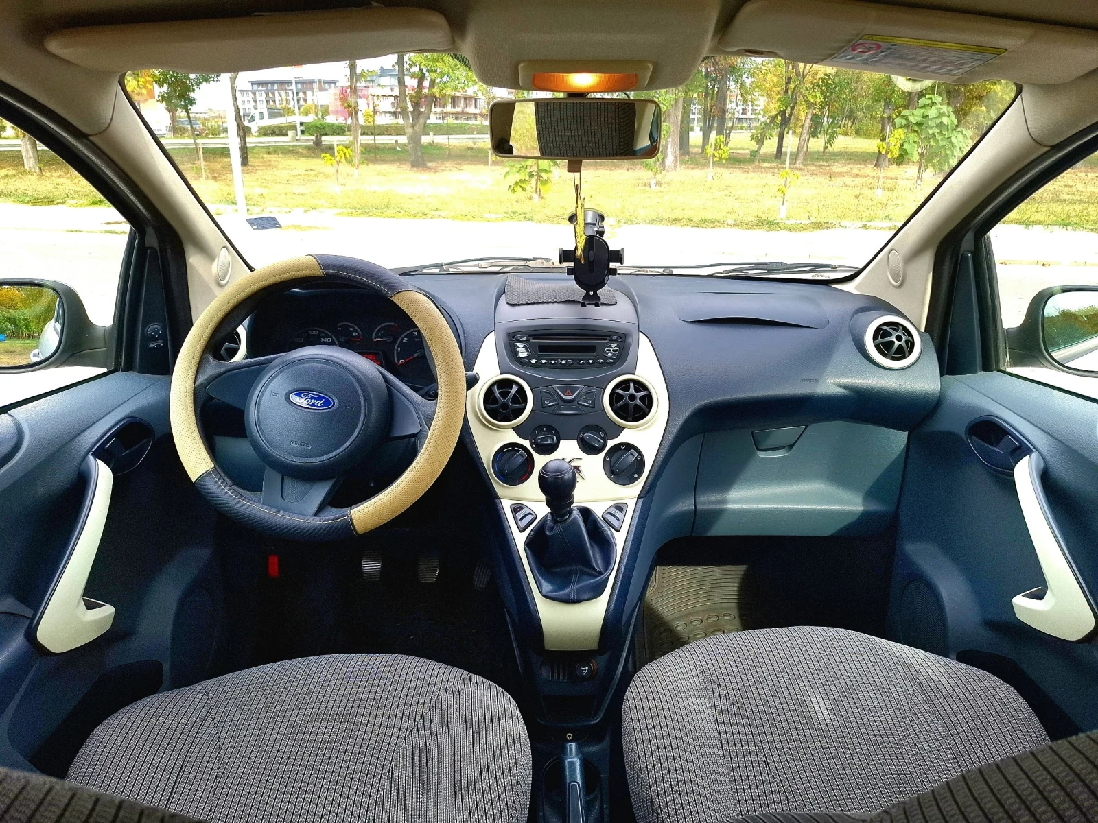 Ford Ka, снимка 11 - Автомобили и джипове - 56547080